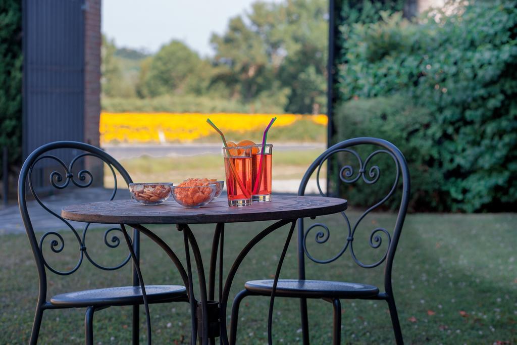 Borgo Sant'Ippolito Country Hotel Ginestra Fiorentina Luaran gambar