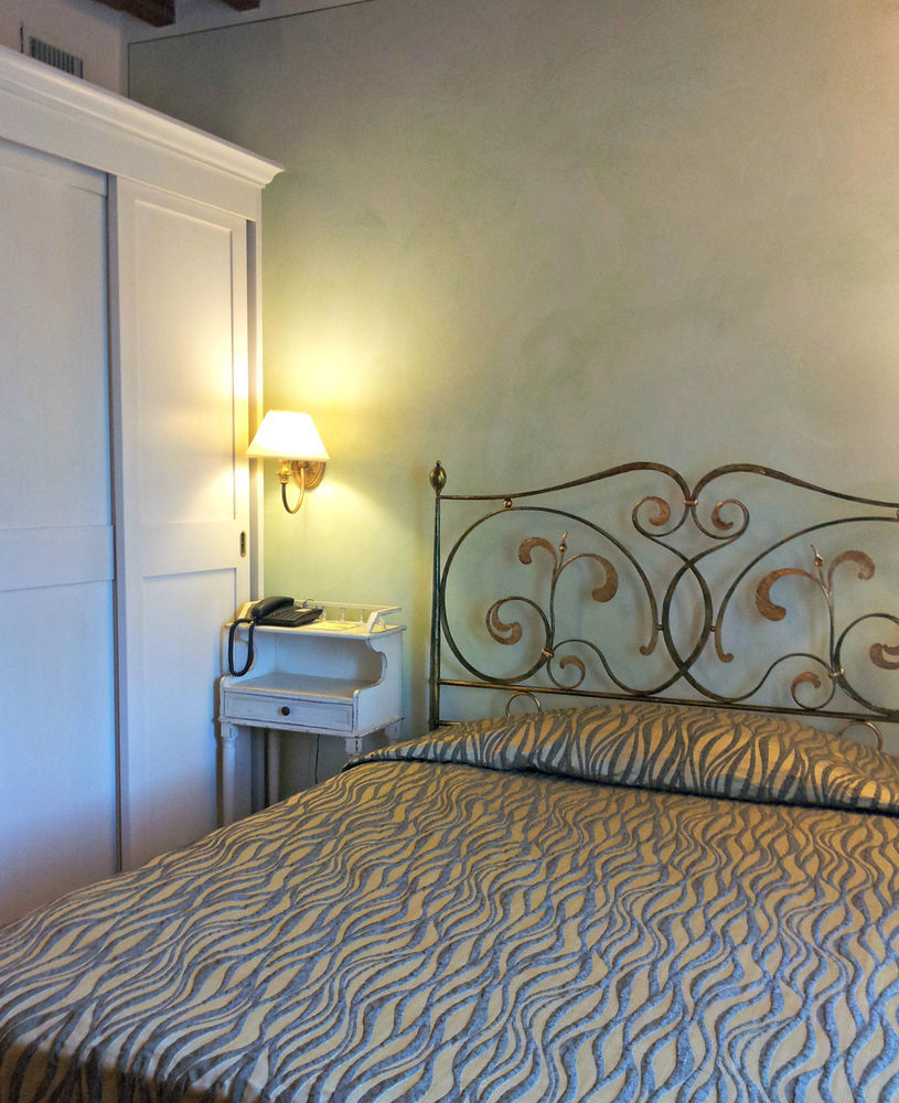 Borgo Sant'Ippolito Country Hotel Ginestra Fiorentina Luaran gambar