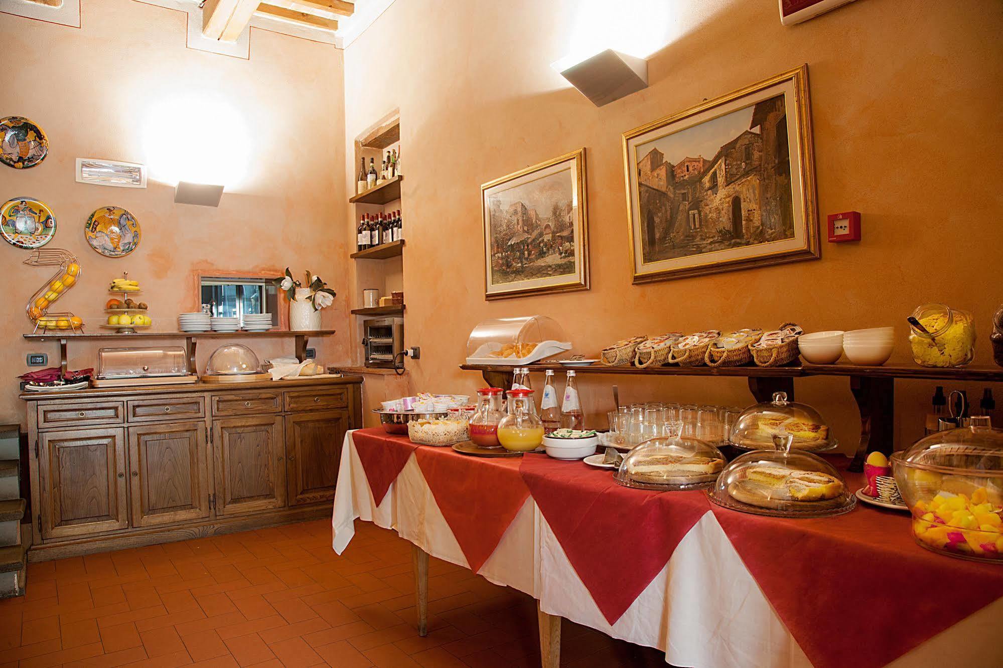 Borgo Sant'Ippolito Country Hotel Ginestra Fiorentina Luaran gambar