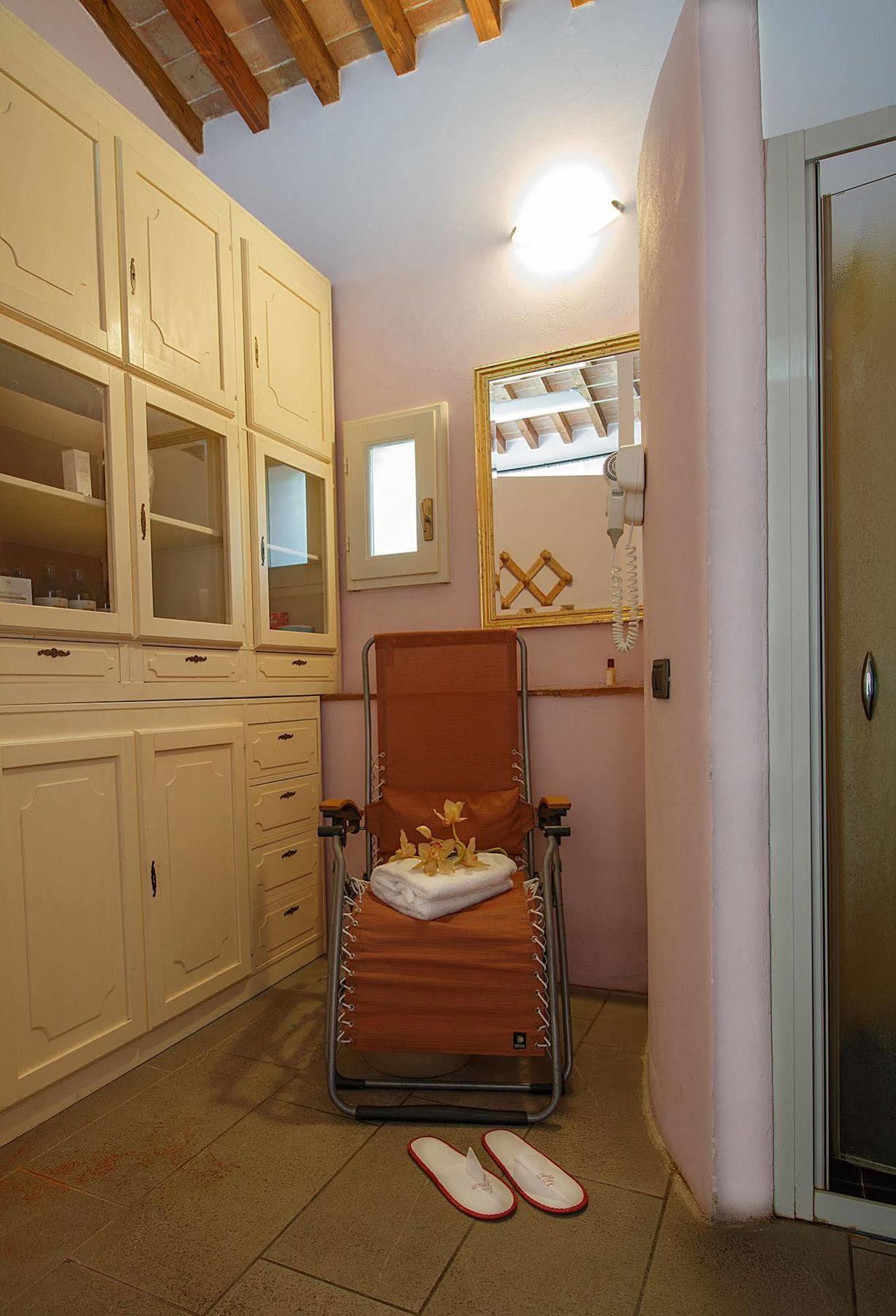 Borgo Sant'Ippolito Country Hotel Ginestra Fiorentina Luaran gambar